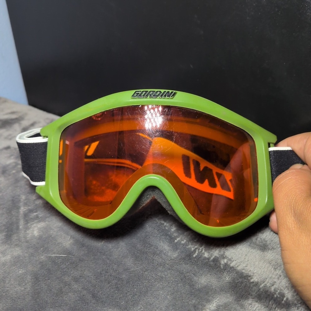 Gordini Ski Snowboard Goggles White Green Black Polarized Lens Unisex